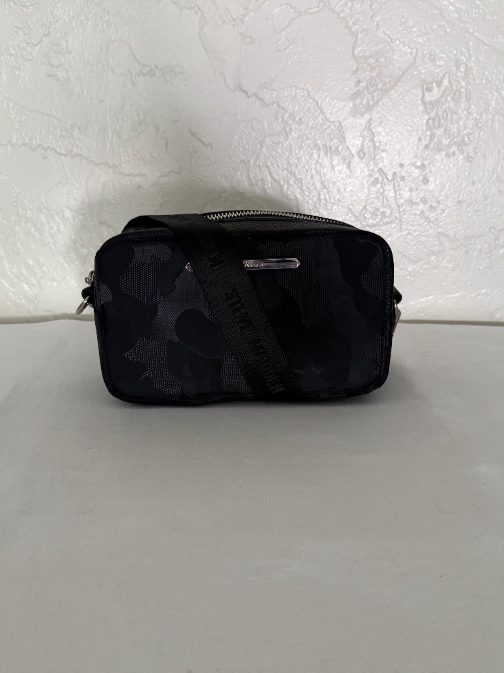 Steve Madden Black Camo Camera Crossbody Bag Logo Strap